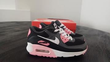 Nike Air Max 90 beschikbaar voor biedingen