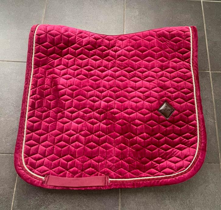 Zadeldek Kentucky Velvet – Bordeaux, Dieren en Toebehoren, Paarden en Pony's | Dekens en Dekjes, Zo goed als nieuw, Ophalen of Verzenden
