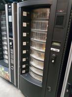 Aardbeien  / kersen automaat gekoeld, Ophalen, Zo goed als nieuw