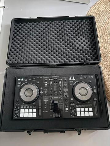 Pioneer DDJ-800 DJ Controller – inclusief Hardcase Koffer beschikbaar voor biedingen