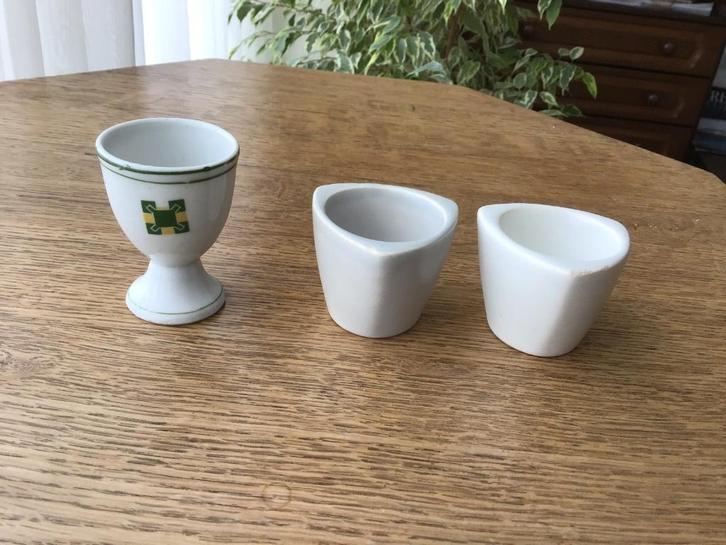 Gez. Flora -Eidopje Gouda .En Cris v d Hoef .., Antiek en Kunst, Antiek | Servies los, Ophalen of Verzenden