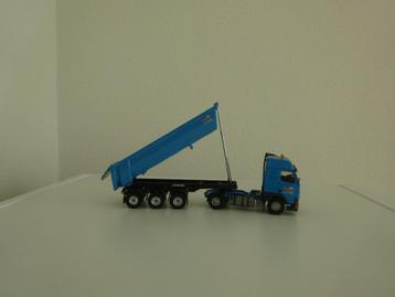 Volvo FH van Loon - op - Zand Transport met kippertrailer beschikbaar voor biedingen
