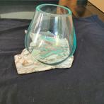 Glas op hout (white wash), Huis en Inrichting, Woonaccessoires | Vazen, Minder dan 50 cm, Glas, Ophalen of Verzenden, Wit