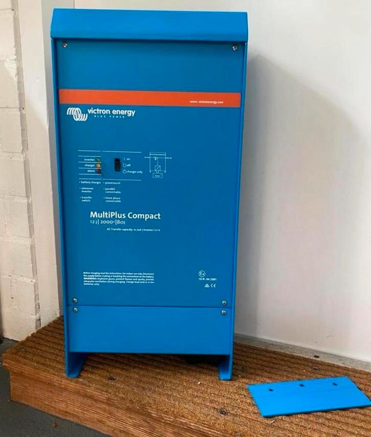 Victron Multiplus 12v 2000va, Caravans en Kamperen, Camper-accessoires, Nieuw, Ophalen of Verzenden