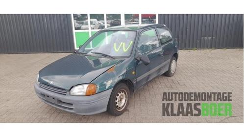 Voorbumper van een Toyota Starlet, Auto-onderdelen, Carrosserie en Plaatwerk, Bumper, Toyota, Gebruikt, 6 maanden garantie, 12 maanden garantie