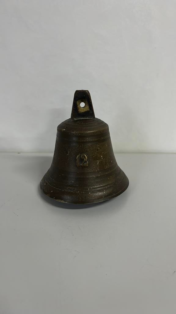 Bronzen bel klok nummer 12, Antiek en Kunst, Antiek | Koper en Brons, Ophalen of Verzenden, Brons
