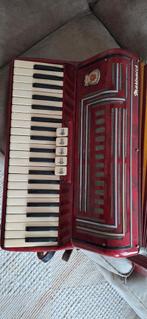 Marinucci Recanati Accordeon modelnr 850, Muziek en Instrumenten, Accordeons, Ophalen, Gebruikt, Met riemen, Overige formaten