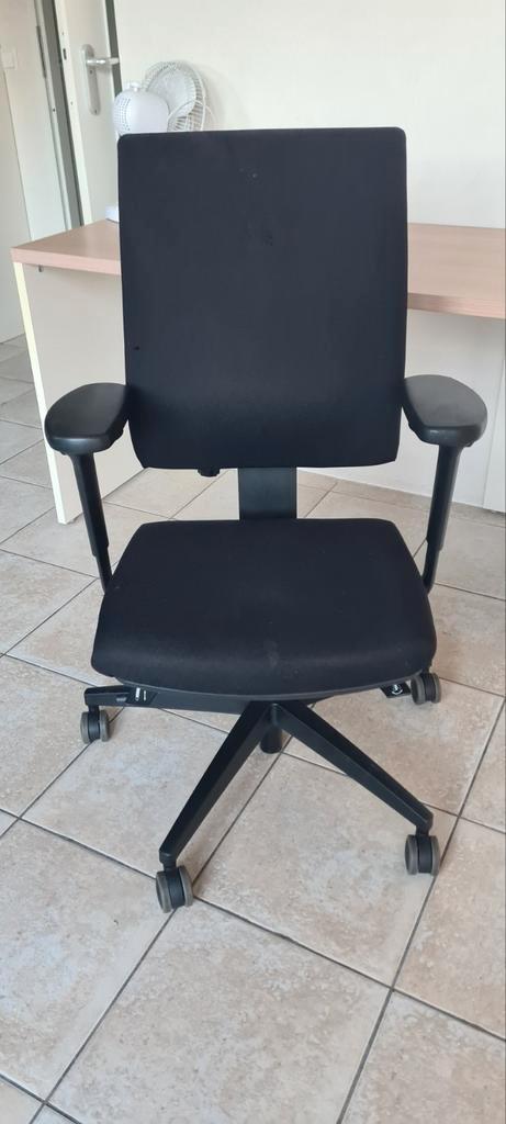 Bureaustoel ergonomisch – zwart, in hoogte verstelbaar, Huis en Inrichting, Bureaustoelen, Zo goed als nieuw, Zwart, Ergonomisch
