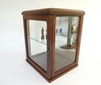 ART DECO VITRINE EIKENHOUT, Ophalen