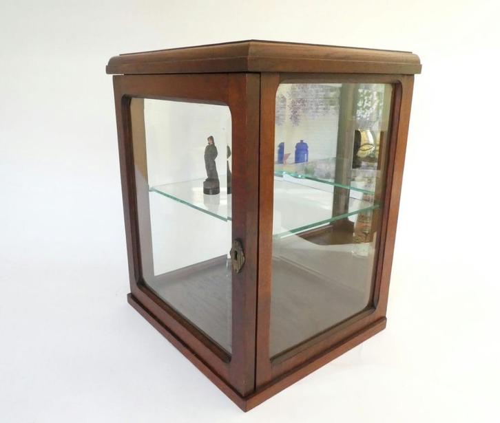 ART DECO VITRINE EIKENHOUT, Antiek en Kunst, Antiek | Meubels | Kasten, Ophalen