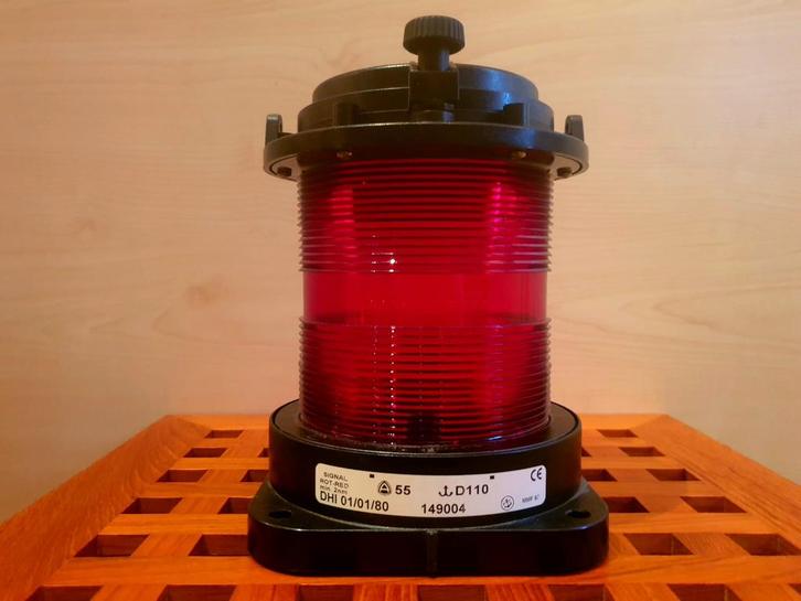 AQUA SIGNAL NAVIGATIE SIGNAALLICHT ROOD SR55 IMO, Watersport en Boten, Navigatiemiddelen en Scheepselektronica, Nieuw, Ophalen