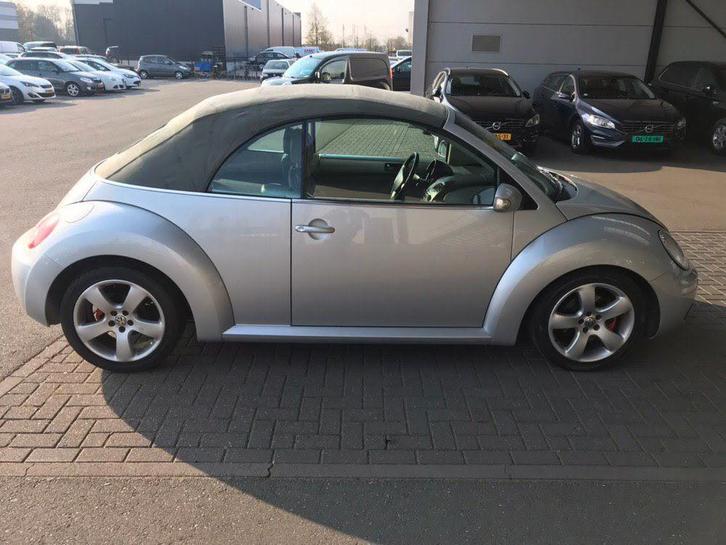 Volkswagen Beetle (Kever) 1.8 Cabriolet 110KW Highline, Auto's, Volkswagen, Particulier, Beetle (Kever), ABS, Airbags, Airconditioning