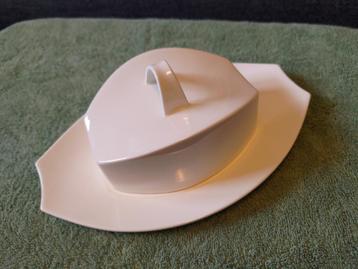 Villeroy & Boch model Alba. Botervloot beschikbaar voor biedingen