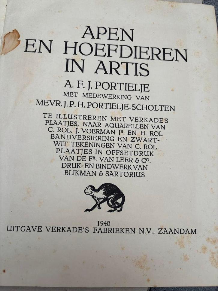 Apen en Hoefdieren in Artis - 1940, Boeken, Natuur, Gelezen, Natuur algemeen, Ophalen of Verzenden