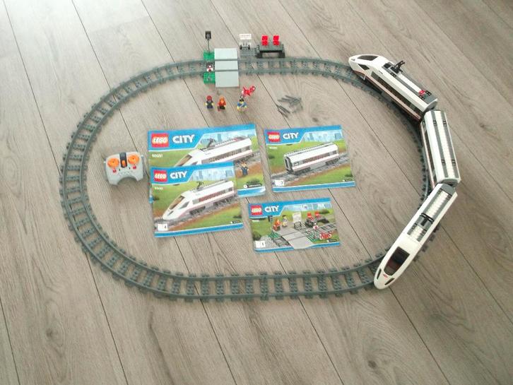 lego trains 60051 high speed passenger train (2014), Kinderen en Baby's, Speelgoed | Duplo en Lego, Gebruikt, Lego, Complete set
