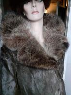 Unieke echte bontjas met raccoon giga kraag bont jas M, Ophalen of Verzenden, Zo goed als nieuw, Maat 38/40 (M), Bruin