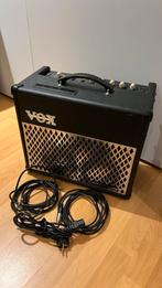 VOX Valvetronix VT15 gitaar versterker, Ophalen, Zo goed als nieuw, Minder dan 50 watt