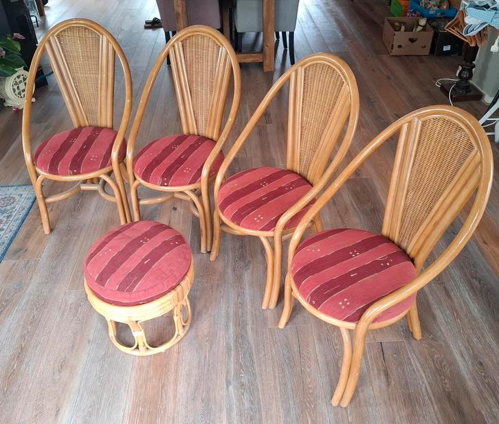 Vintage Set Boho Manou Stoelen + Krukje, Huis en Inrichting, Stoelen, Zo goed als nieuw, Twee, Bruin, Ophalen