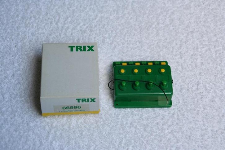 Trix Express HO 6596 momentschakelaar groen (2), Hobby en Vrije tijd, Modeltreinen | H0, Nieuw, Overige typen, Gelijkstroom, Trix
