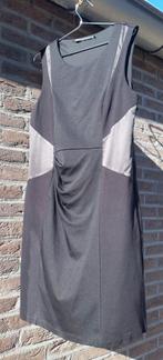 Steps every day chic maat 44 zwarte afslankende jurk LEZEN, Kleding | Dames, Jurken, Zwart, Maat 42/44 (L), Ophalen of Verzenden