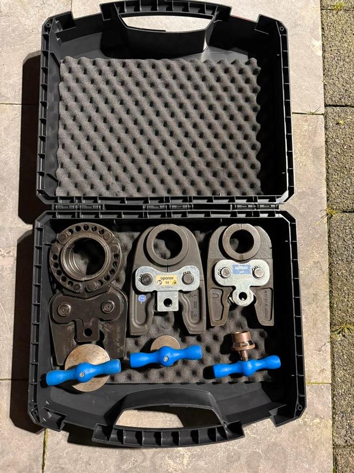Uponor persbekken set 40-50-63 voor de grote tang, Doe-het-zelf en Verbouw, Gereedschap | Machine-onderdelen en Toebehoren, Zo goed als nieuw