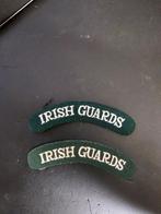 2 schoudertitels irish guards, Ophalen of Verzenden, Landmacht, Engeland, Embleem of Badge