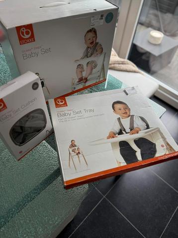 Stokke Steps babyset Tray beschikbaar voor biedingen
