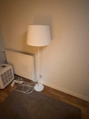 Staande lamp wit