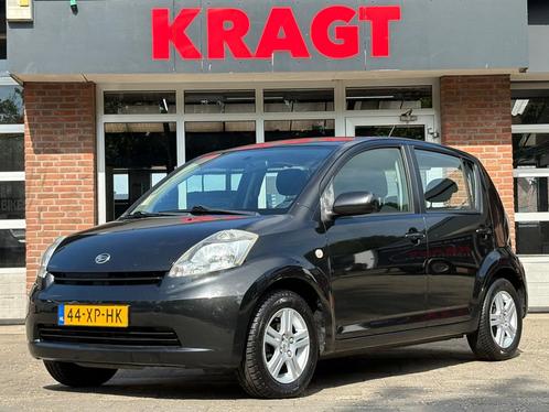 Daihatsu Sirion 2 Premium 1.0 69 pk - airco - 5drs - APK 03-, Auto's, Daihatsu, Bedrijf, Te koop, Sirion, ABS, Airbags, Airconditioning