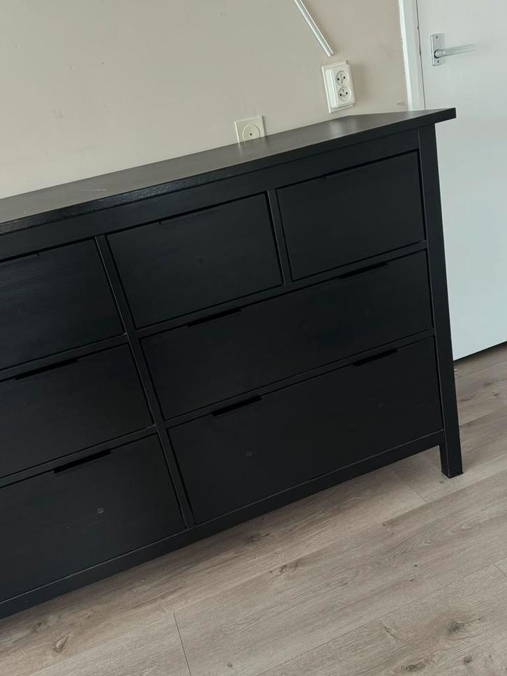 Zwarte hemnes (ikea) kast., Huis en Inrichting, Kasten | Dressoirs, Gebruikt, 25 tot 50 cm, Ophalen