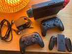 Nintendo Switch incl. 2 3rd-party Pro-Controllers, Spelcomputers en Games, Spelcomputers | Nintendo Switch, Ophalen of Verzenden