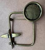 Mooi speldje met vliegtuig, koper of messing, Sieraden, Tassen en Uiterlijk, Broches, 4 tot 7 cm, Koper, Overige kleuren, Ophalen of Verzenden