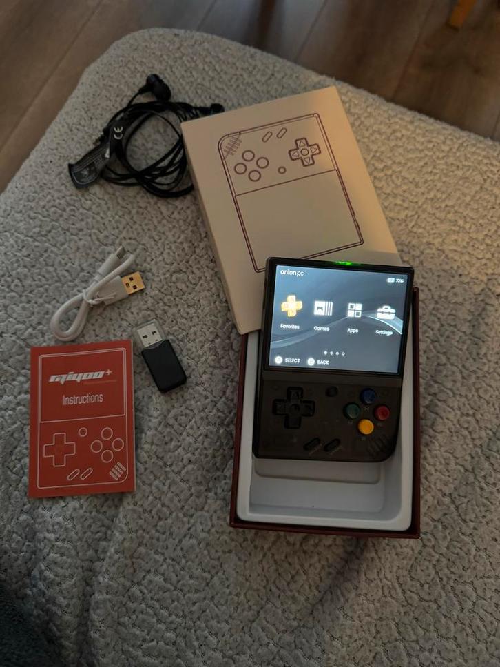 MIYOO Mini Plus - Retro Gaming Handheld, Spelcomputers en Games, Spelcomputers | Overige, Zo goed als nieuw, Ophalen of Verzenden
