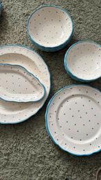 Schattig Servies - Wit met Blauwe Stippen, Huis en Inrichting, Keuken | Servies, Ophalen, Zo goed als nieuw, Overige stijlen, Aardewerk