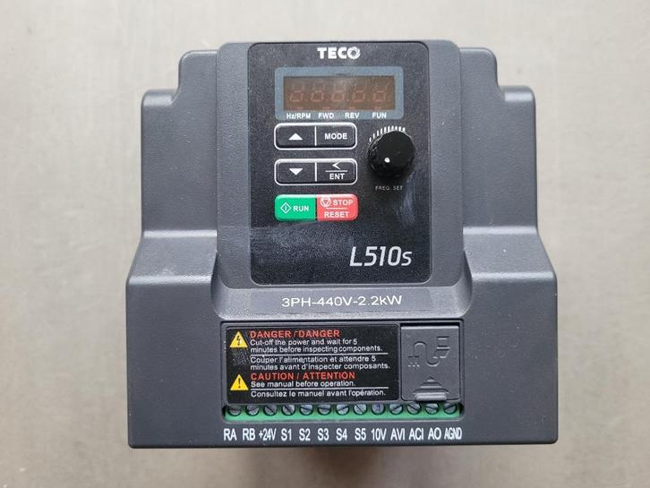 Teco L510s frequentieregelaar 3~400V 2,2kW, Hobby en Vrije tijd, Elektronica-componenten, Zo goed als nieuw, Ophalen of Verzenden