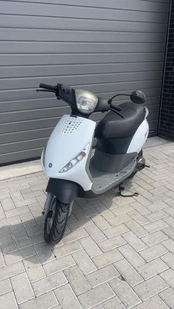 Piaggio Zip 2T Brom - 2001 - Slechts 6.100km - Origineel beschikbaar voor biedingen
