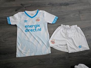 Tenue PSV maat 164 beschikbaar voor biedingen
