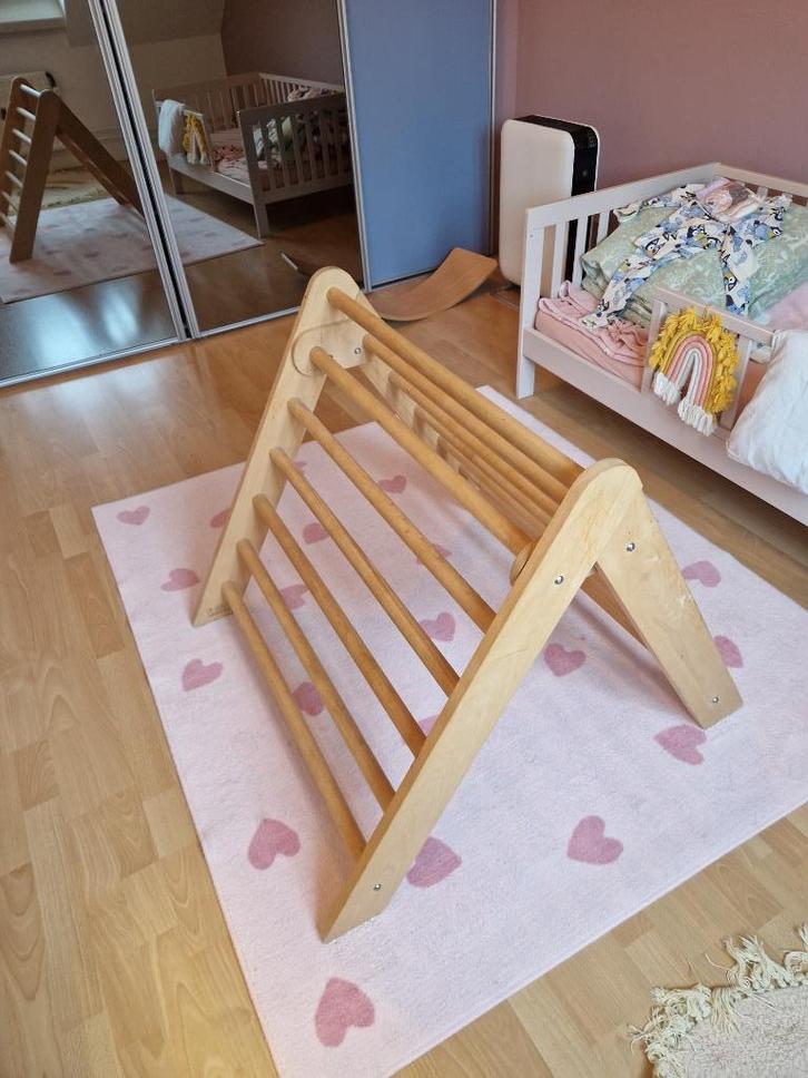 Montessori Driehoek Klimtoestel, Kinderen en Baby's, Speelgoed | Houten speelgoed, Zo goed als nieuw, Overige typen, Ophalen
