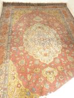 Kleurrijk Handgeknoopte originele oud Perzische tapijt, Ophalen, Crème, Gebruikt, 200 cm of meer