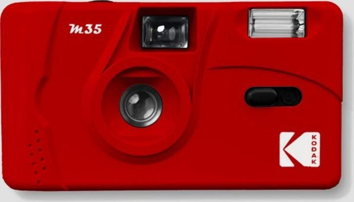 Kodak M35 35mm Scarlet Red (Analoge Camera) *Nieuw*, Audio, Tv en Foto, Fotocamera's Analoog, Nieuw, Compact, Kodak, Ophalen of Verzenden