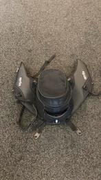Aprillia Dorseduro 1200 tanktas met regenhoes, Ophalen, Zo goed als nieuw