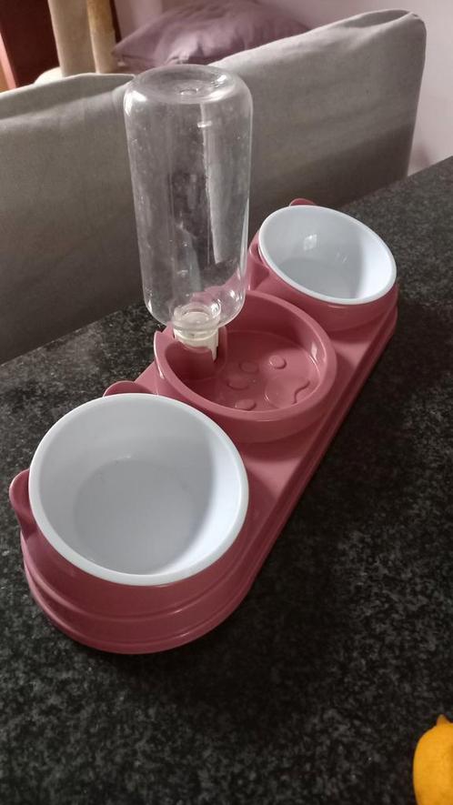 Voerbak katten, roze/wit, Dieren en Toebehoren, Katten-accessoires, Nieuw, Ophalen of Verzenden