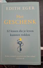 Het Geschenk - Edith Eger, Boeken, Ophalen of Verzenden, Zo goed als nieuw, Overige onderwerpen