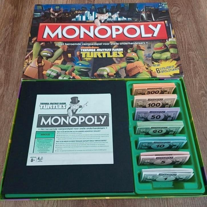 Monopoly Teenage Mutant Ninja Turtles Editie, Hobby en Vrije tijd, Gezelschapsspellen | Bordspellen, Zo goed als nieuw, Een of twee spelers