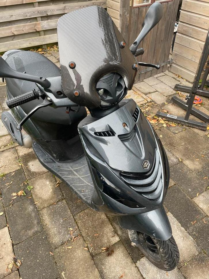 Zip 4 Takt - Lichte Opknapper, Fietsen en Brommers, Brommeronderdelen | Scooters, Gebruikt, Piaggio, Overige typen, Ophalen