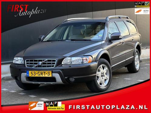 Volvo XC70 2.5 T Summum AUTOMAAT AIRCO/PDC/TREKHAAK/CRUISE |, Auto's, Volvo, Bedrijf, Te koop, XC70, 4x4, ABS, Airbags, Airconditioning