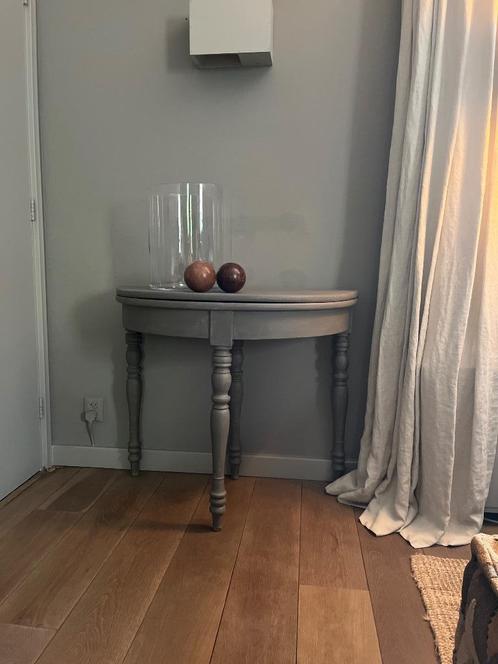 Tafeltje, Huis en Inrichting, Tafels | Bijzettafels, Gebruikt, Rond, 60 cm of meer, 75 cm of meer, Hout, Ophalen