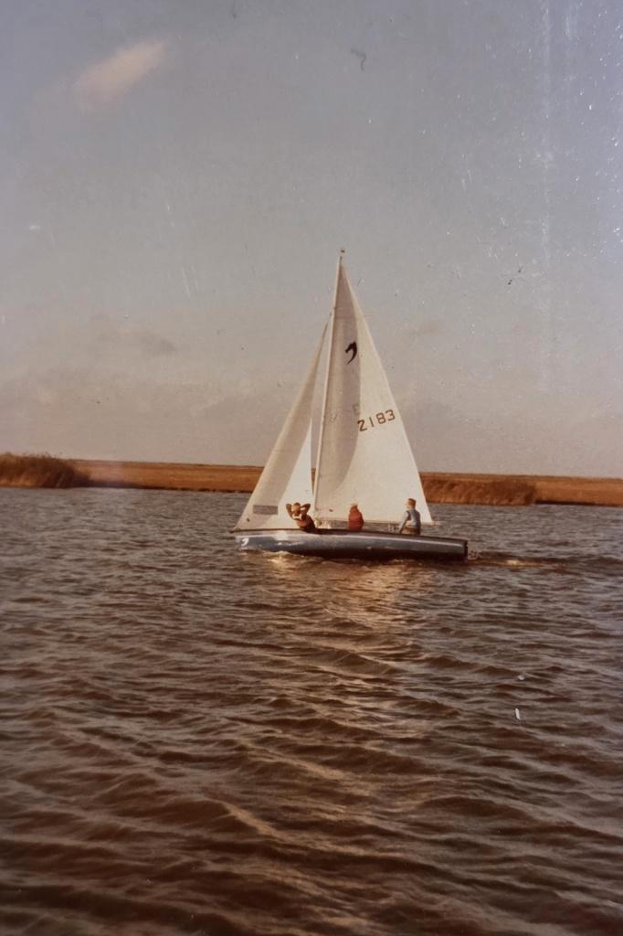 sailhorse, Watersport en Boten, Open zeilboten, Gebruikt, Overige typen, 6 meter of meer, Polyester, Buitenboordmotor, Benzine