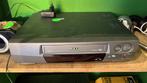 AKAI VHS videorecorder. VS-G781. Werkend. WD-18., Audio, Tv en Foto, Ophalen of Verzenden, Zo goed als nieuw, VHS-speler of -recorder