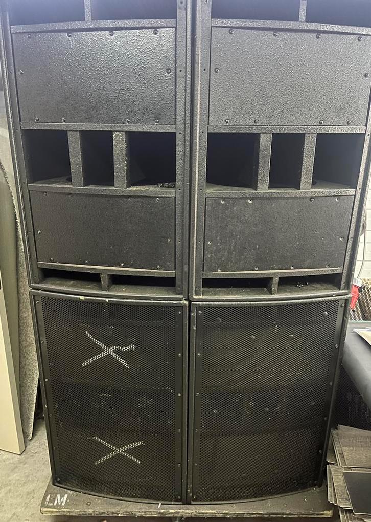 Electro Voice X-ARRAY XI2181 laag kasten, Audio, Tv en Foto, Luidsprekers, Gebruikt, Subwoofer, 120 watt of meer, Overige merken